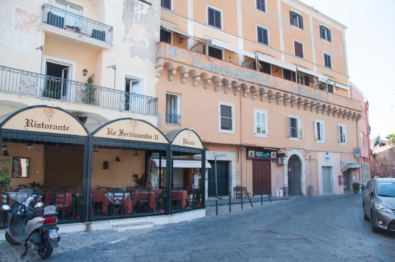 In Vacanza A Gaeta - L'Elica Bagian luar foto